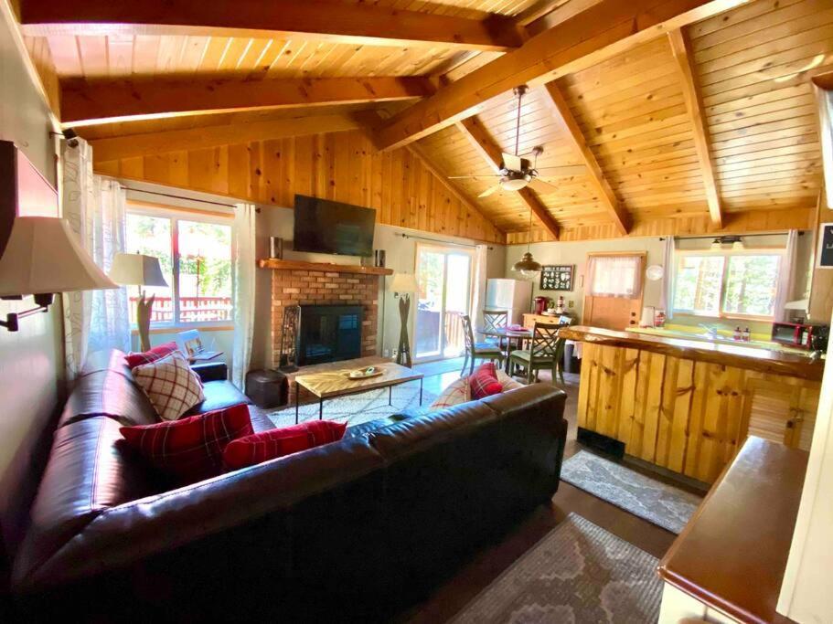 ビッグ・ベアー・レイク So Cozy Lazybeartime Private Hottubヴィラ エクステリア 写真